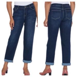 LOGO Lori Goldstein dark wash boyfriend jeans 28W